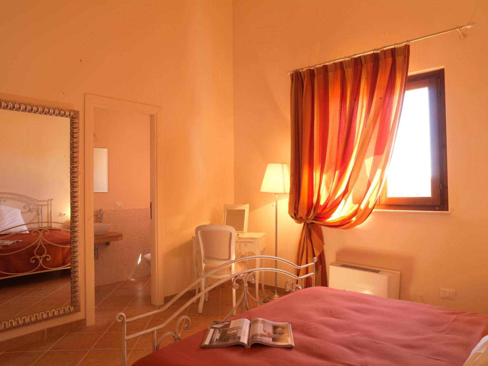 Contado San Lorenzo B&B And Wine Castilenti Luaran gambar