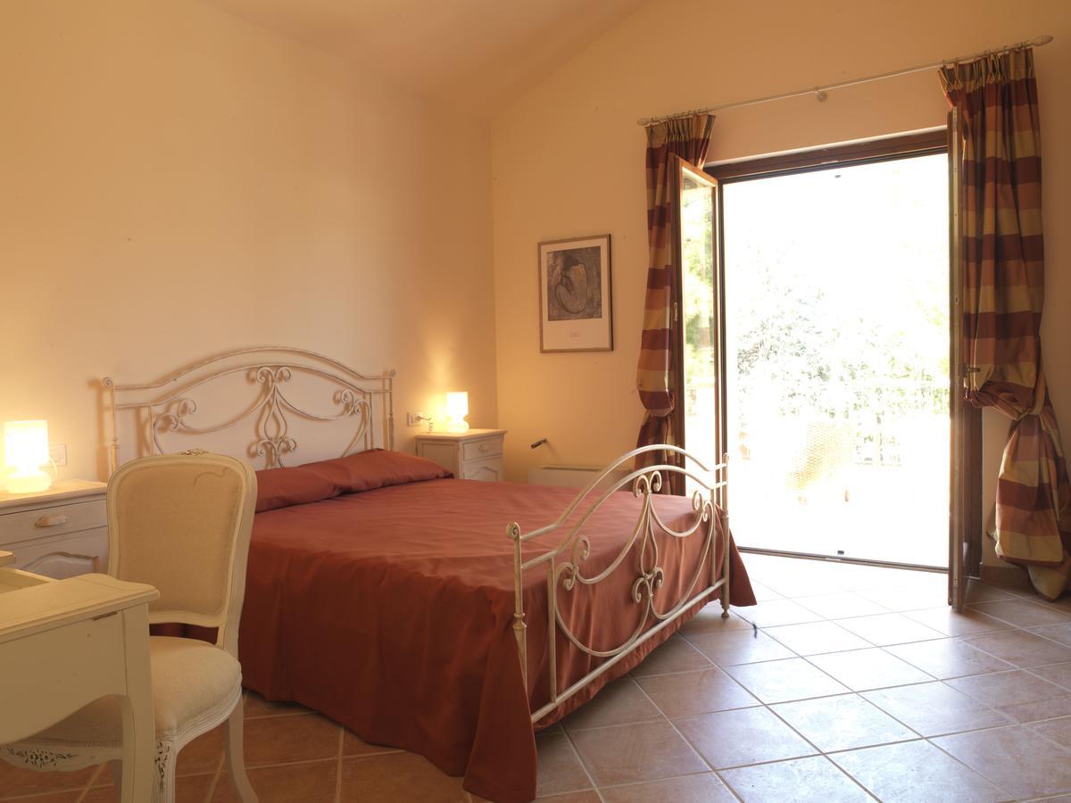 Contado San Lorenzo B&B And Wine Castilenti Luaran gambar