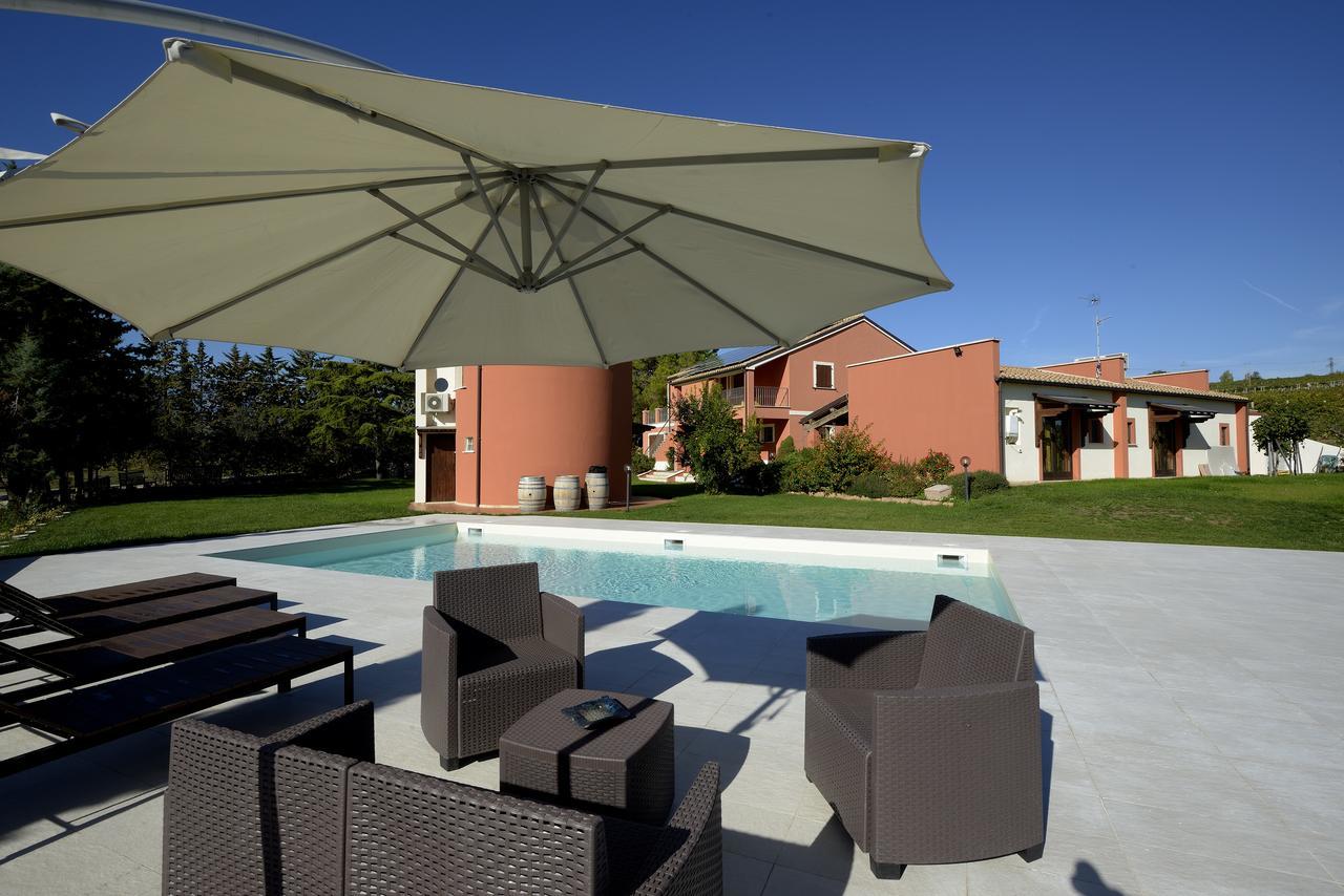 Contado San Lorenzo B&B And Wine Castilenti Luaran gambar