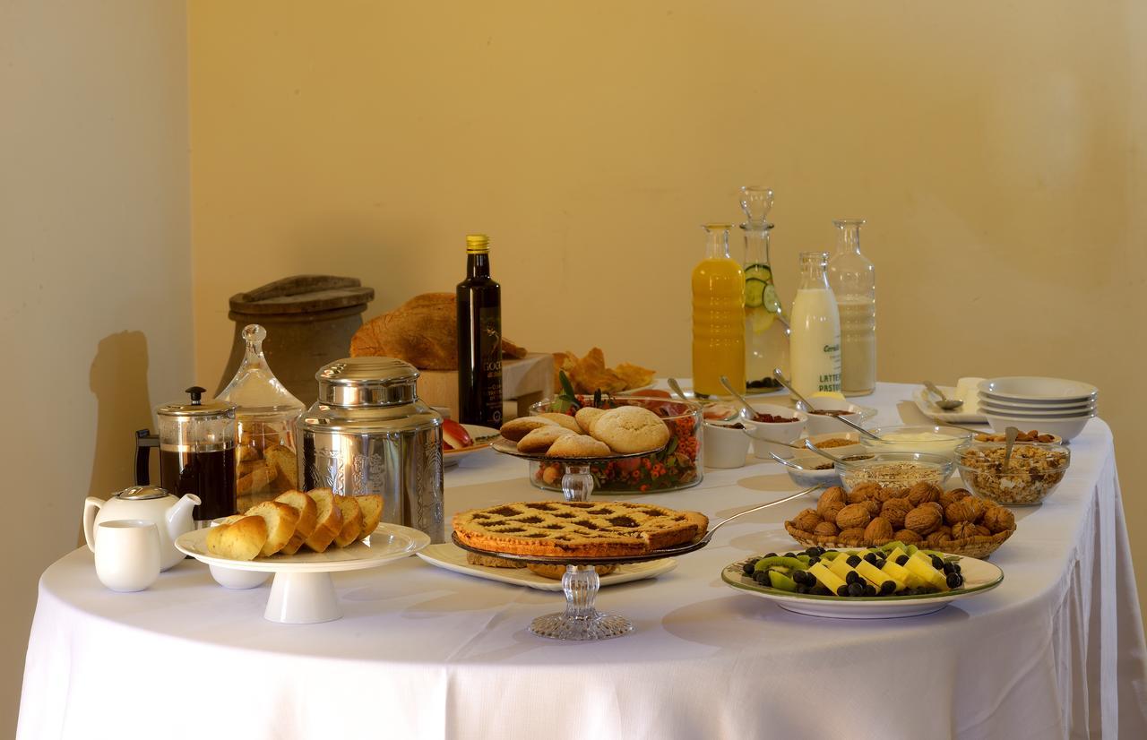 Contado San Lorenzo B&B And Wine Castilenti Luaran gambar