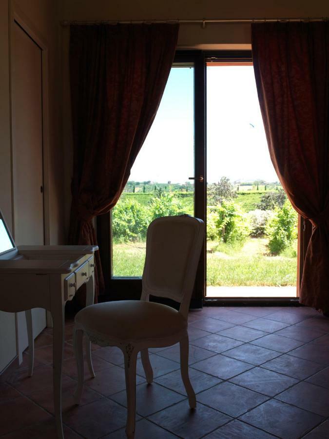 Contado San Lorenzo B&B And Wine Castilenti Luaran gambar